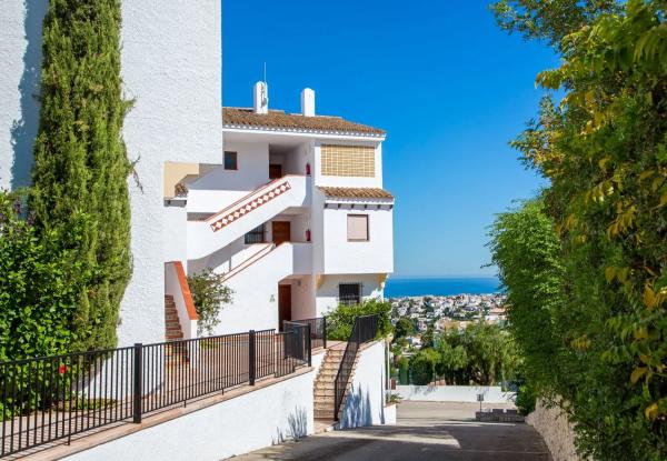 Piso en calle los Geranios, 28