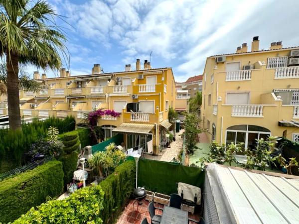 Chalet en avenida d'Andalusia