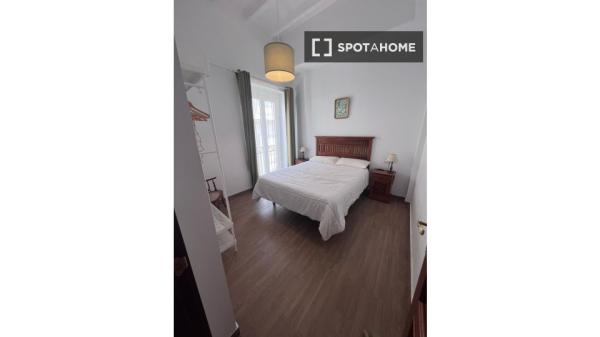 Apartamento de 1 dormitorio en alquiler en Sevilla