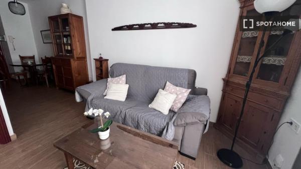 Apartamento de 1 dormitorio en alquiler en Sevilla