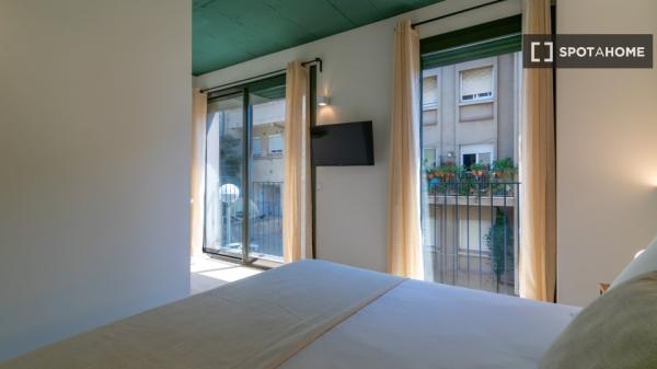 Se alquila habitación en piso compartido en Barcelona