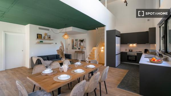 Se alquila habitación en piso compartido en Barcelona