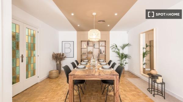 Se alquila habitación en piso compartido en Barcelona