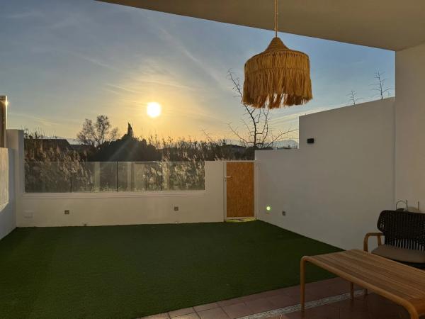 Chalet adosado en calle Riu Racons, 25 Sant