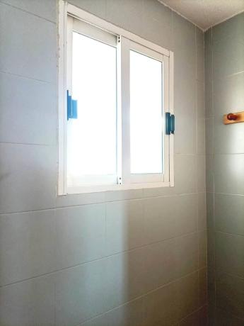 Estudio en avenida de Holanda, 1