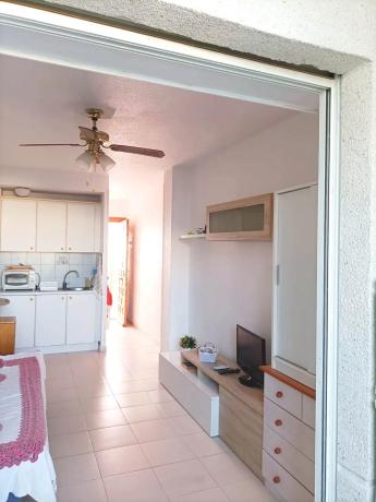 Estudio en avenida de Holanda, 1