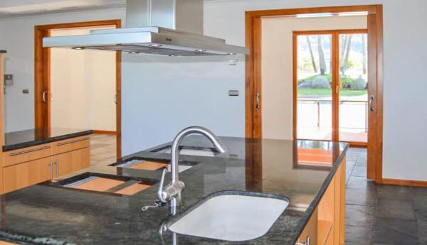 Casa independiente en Cv-785