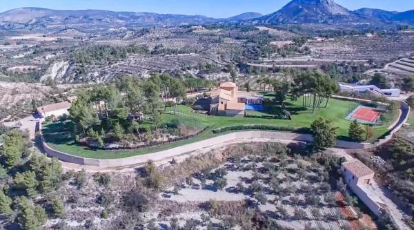 Casa independiente en Cv-785