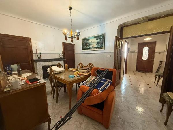 Chalet pareado en casco antiguo