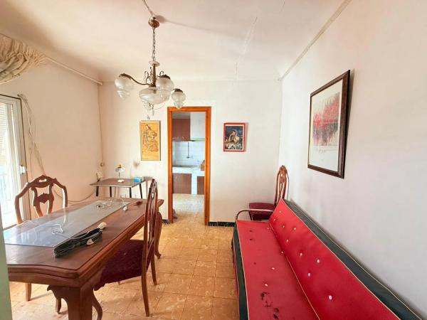 Chalet pareado en casco antiguo