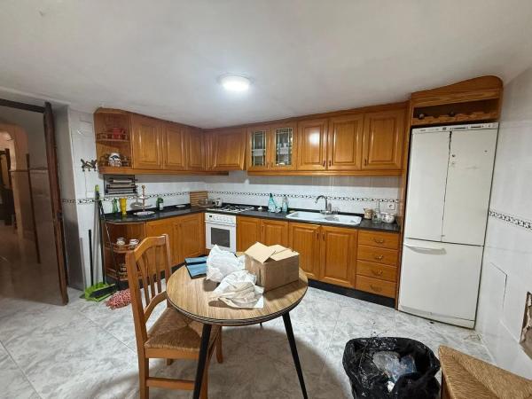 Chalet pareado en casco antiguo