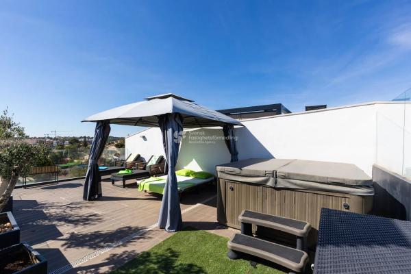 Ático en avenida de Montezenia, 2