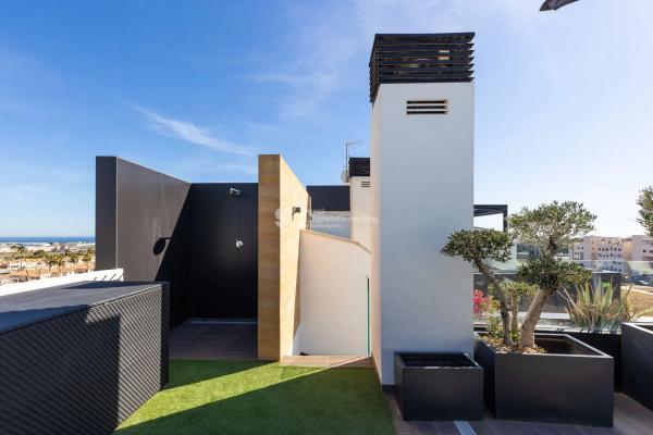 Ático en avenida de Montezenia, 2