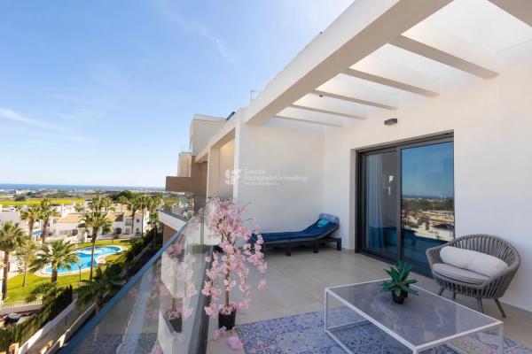 Ático en avenida de Montezenia, 2