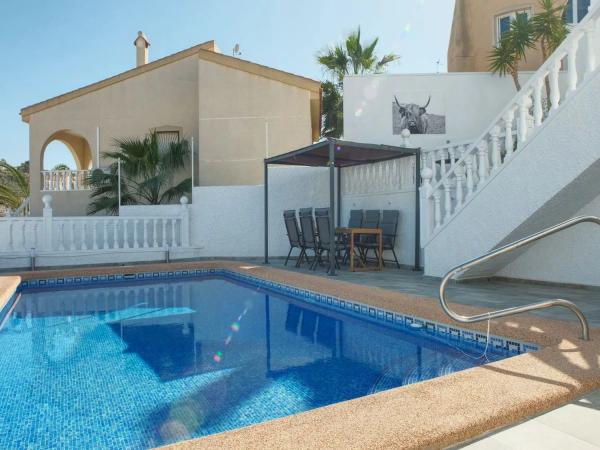 Casa independiente en calle Esperanto