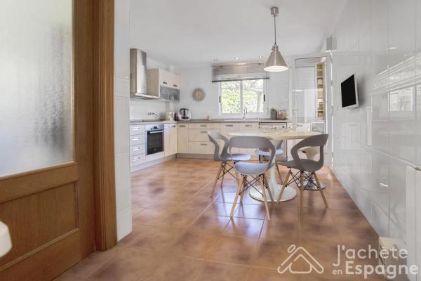 Casa independiente en calle las Chafarinas