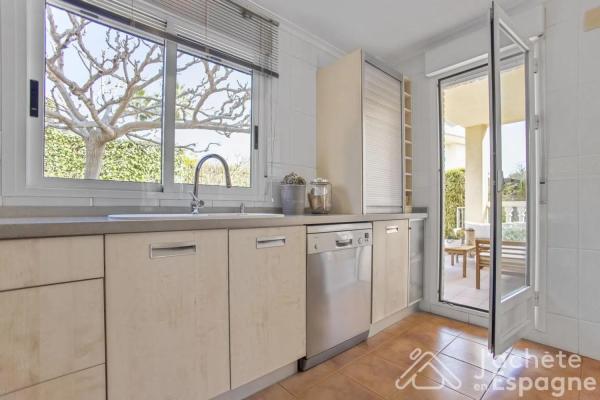 Casa independiente en calle las Chafarinas