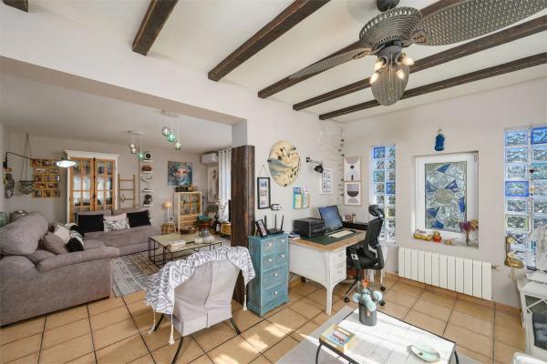 Casa independiente en calle Serval