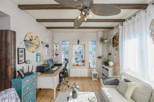 Casa independiente en calle Serval