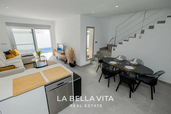 Casa independiente en calle General Joaquin Sansano, 9