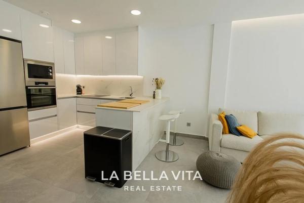 Casa independiente en calle General Joaquin Sansano, 9