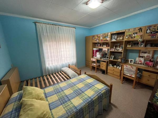 Chalet pareado en calle de la Foia, 40