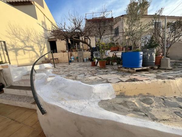 Chalet pareado en calle de la Foia, 40