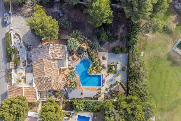 Casa independiente en calle Castella La Manxa