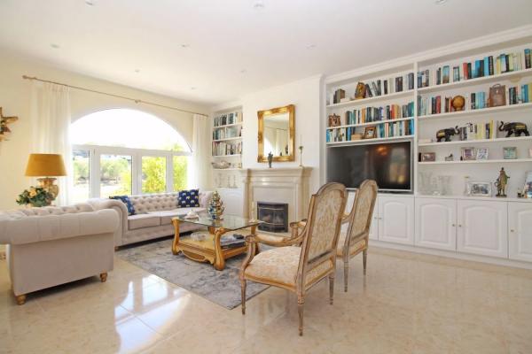 Casa independiente en calle Haya