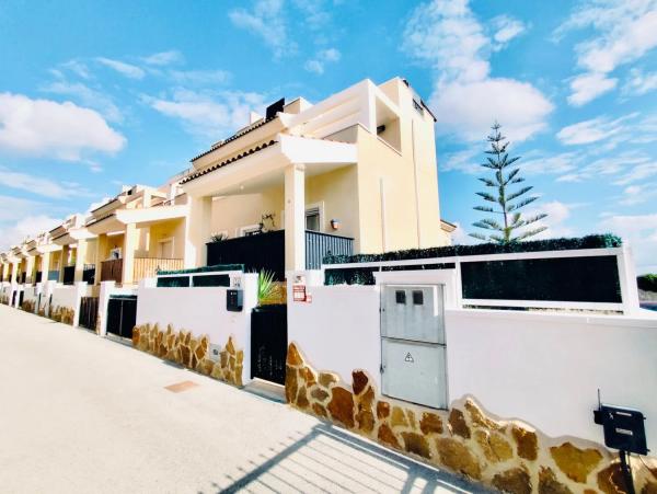 Chalet en San Miguel de Salinas