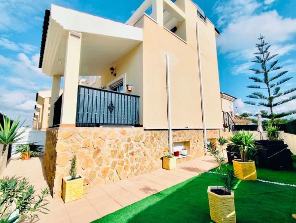 Chalet en San Miguel de Salinas