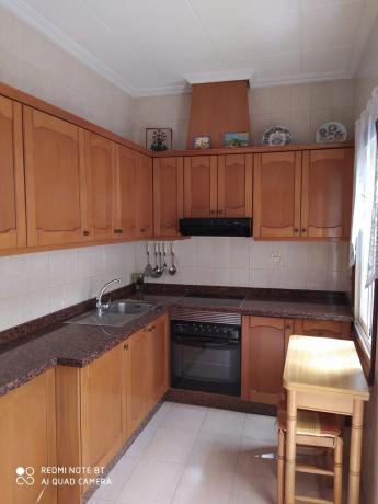 Chalet pareado en calle Virgen de la Salud, 56