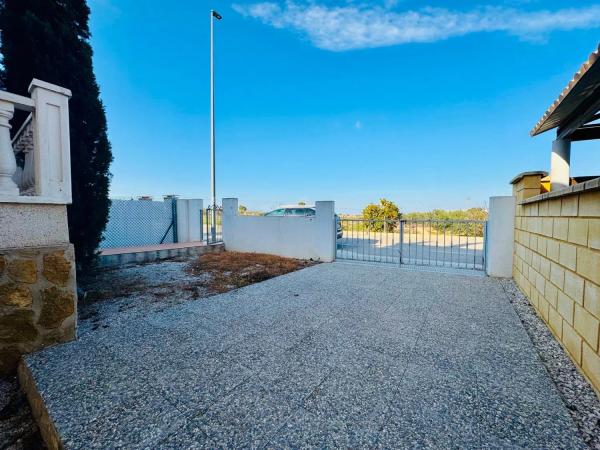 Chalet en Los Montesinos