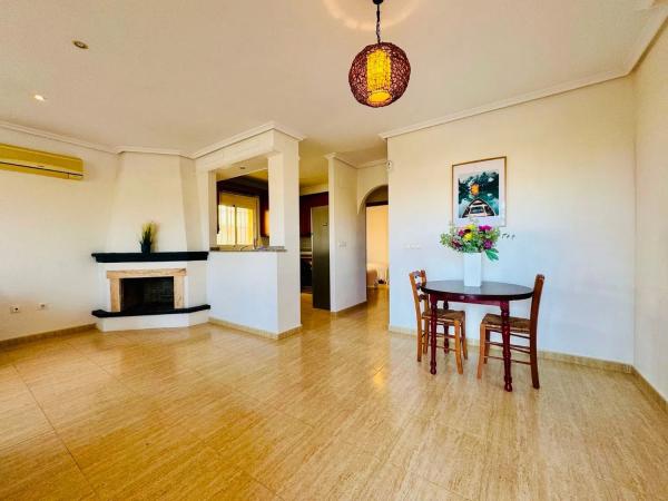 Chalet en Los Montesinos