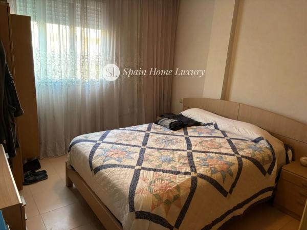 Piso en avenida del Mediterrani