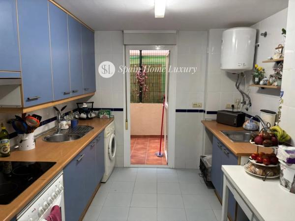 Piso en avenida del Mediterrani