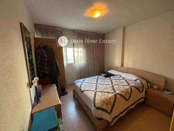 Piso en avenida del Mediterrani