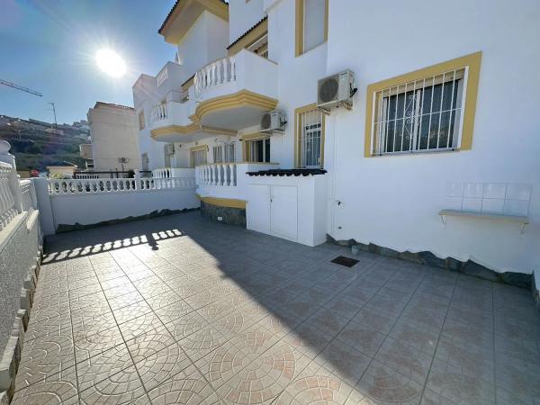 Piso en calle Pico del Chullo, 26