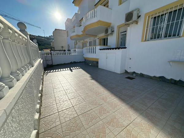 Piso en calle Pico del Chullo, 26