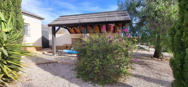 Chalet en Hondón de las Nieves