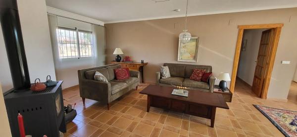 Chalet en Hondón de las Nieves