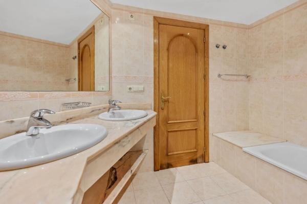 Piso en calle Principal