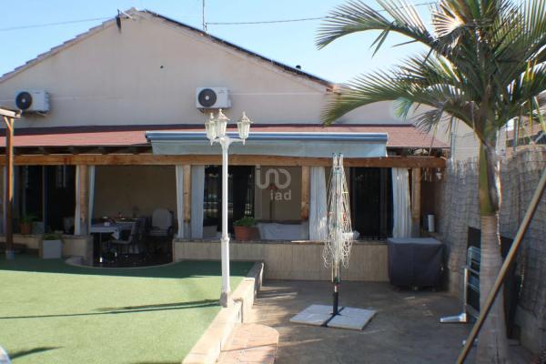 Chalet en Formentera del Segura