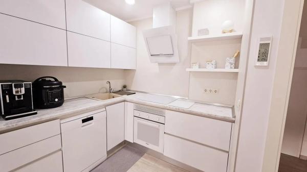 Casa independiente en calle Liszt