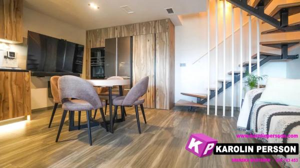 Casa independiente en calle Juan Sebastián Elcano