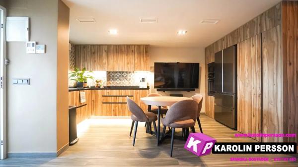 Casa independiente en calle Juan Sebastián Elcano