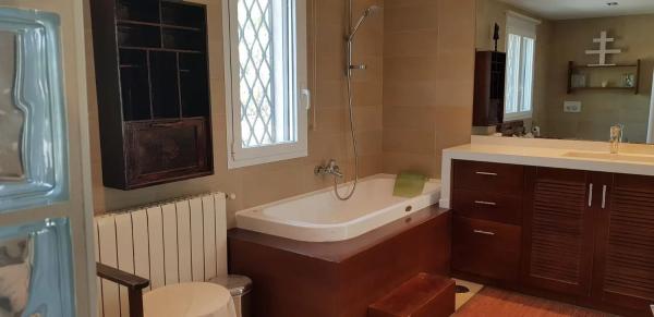 Casa independiente en camino Cipres