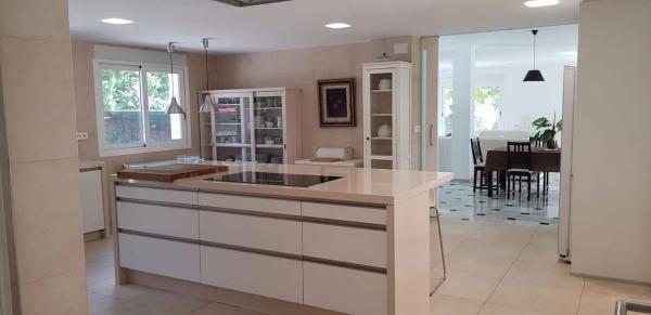 Casa independiente en camino Cipres