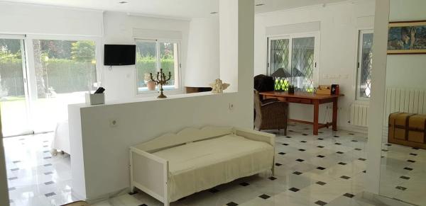 Casa independiente en camino Cipres