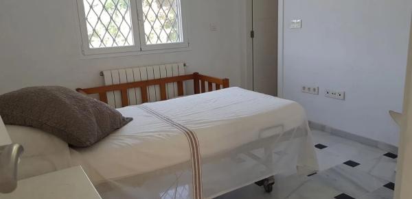 Casa independiente en camino Cipres